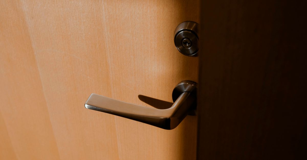 door security hardware — Hueytown Locksmiths