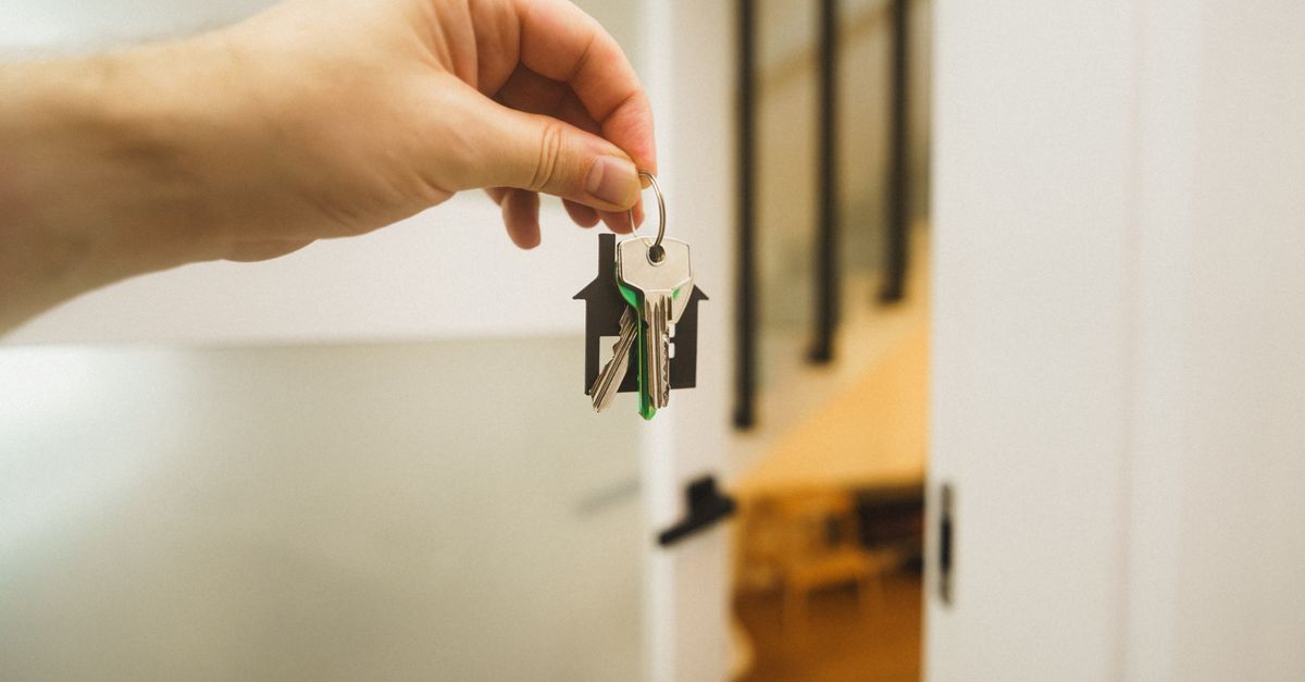 Why Home Rekeying Is the Smart First Step After Any Key Changes Hands — Hueytown Locksmiths