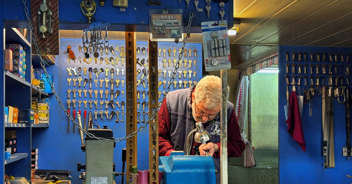 Rebuilding and Repairing a Mortise Lock: When Replacement Is Not Always Necessary — Hueytown Locksmiths